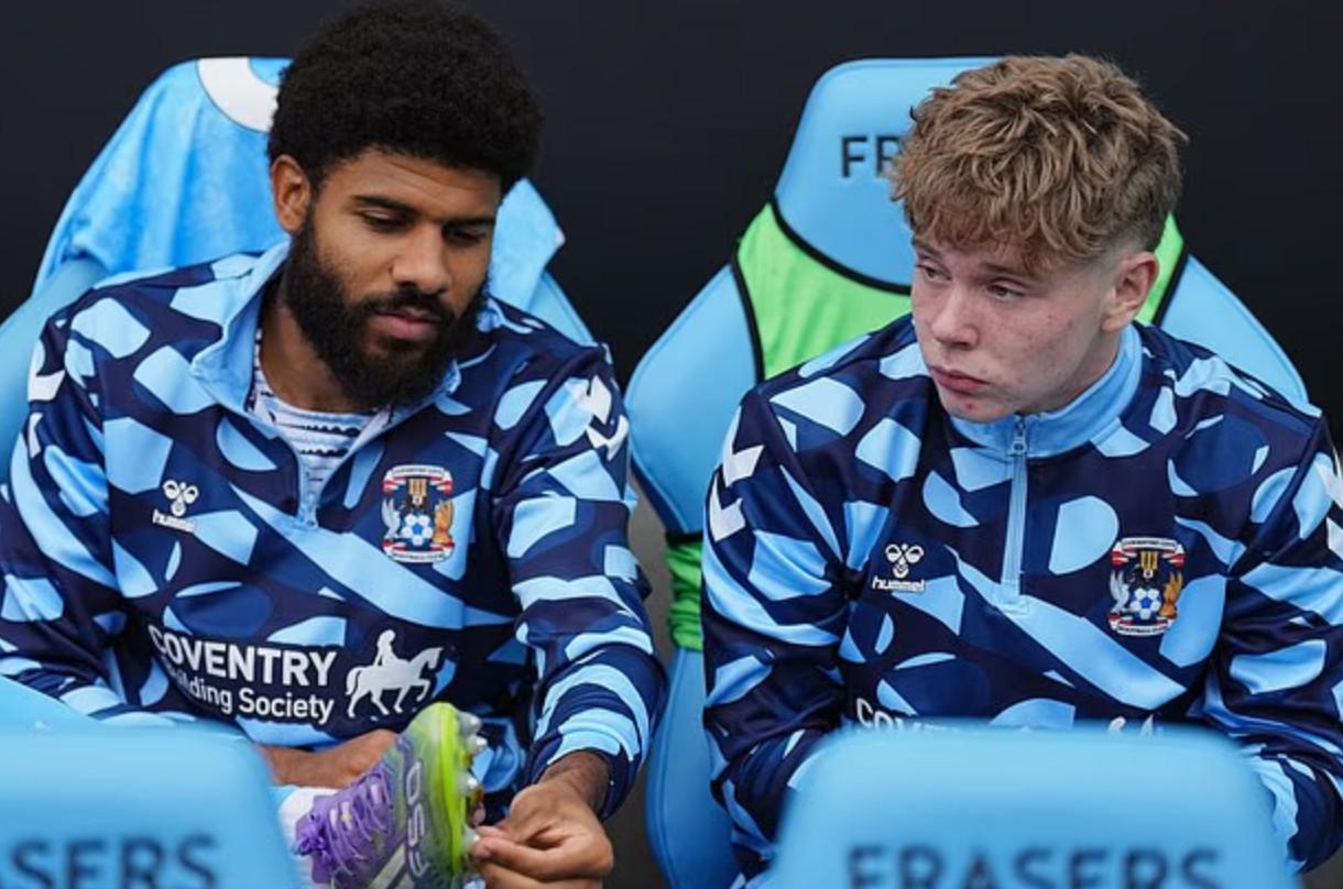 曼联还签下 曼联还签下