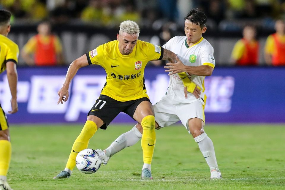 的西海岸, 申花主场打 的西海岸, 申花主场打