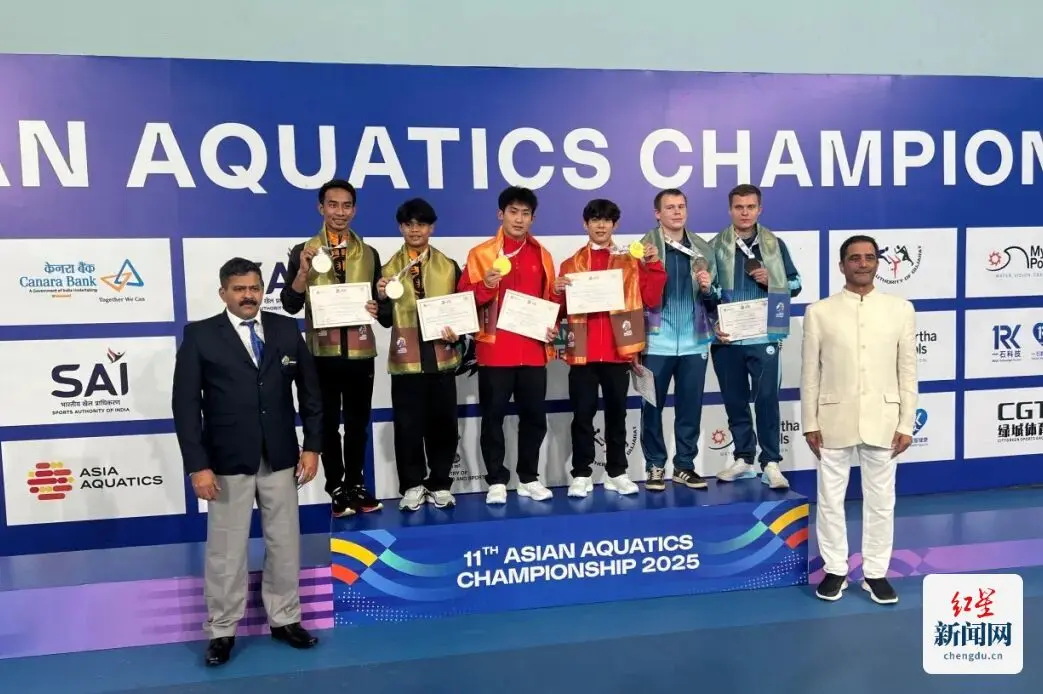 上运动中心, 年亚洲游泳, 揽一金一银 上运动中心, 年亚洲游泳, 揽一金一银