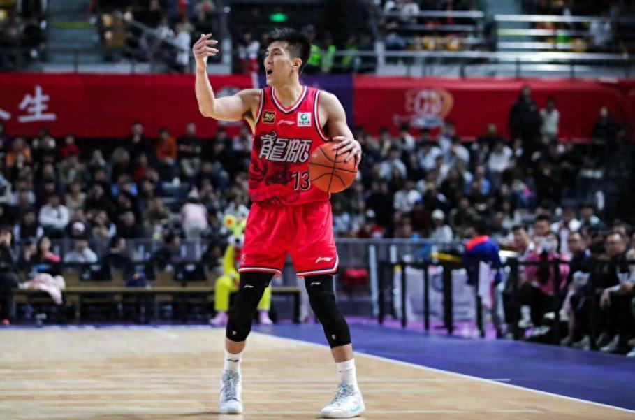 ajLA, 队友们仍保